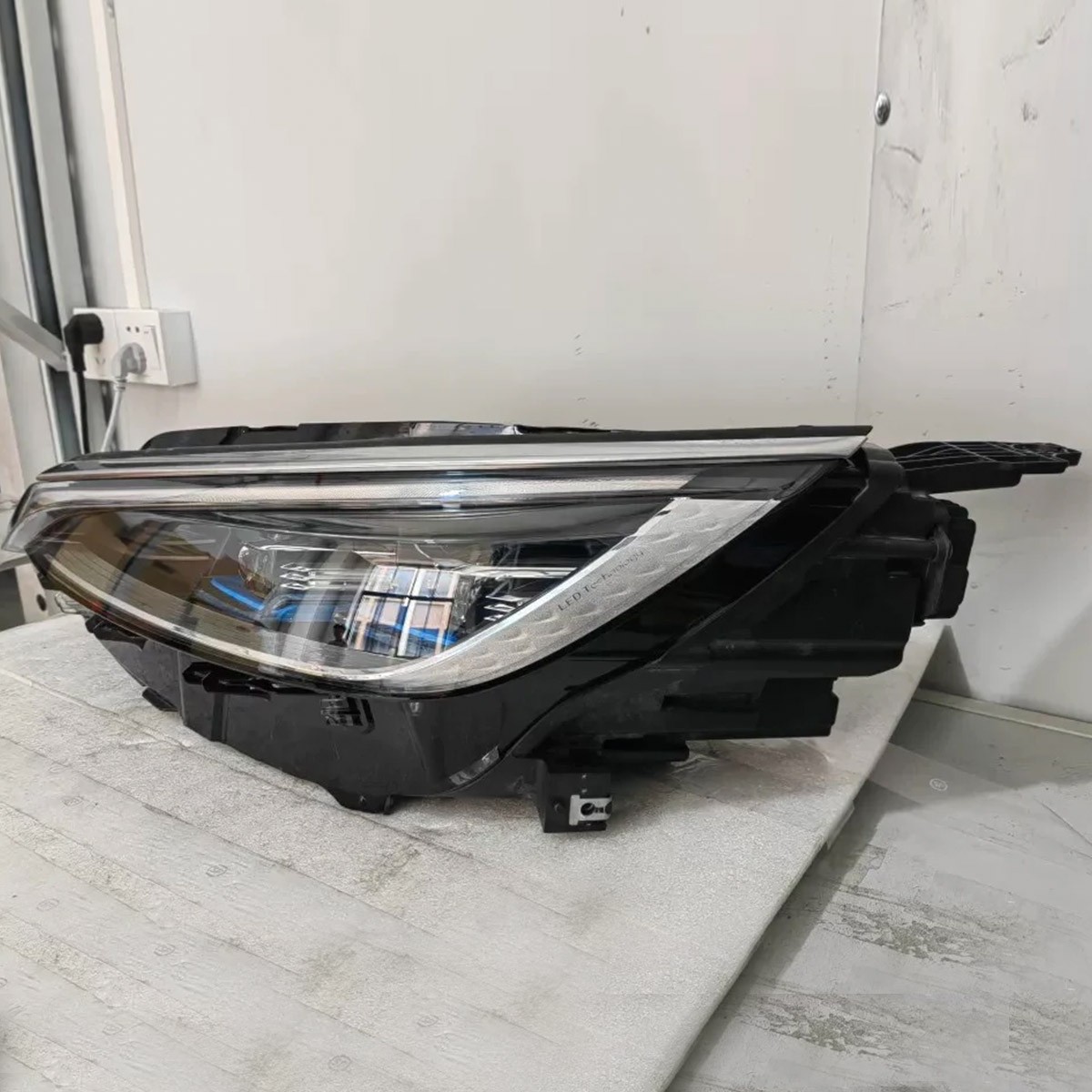 BYD Atto 3 Headlights product reference
