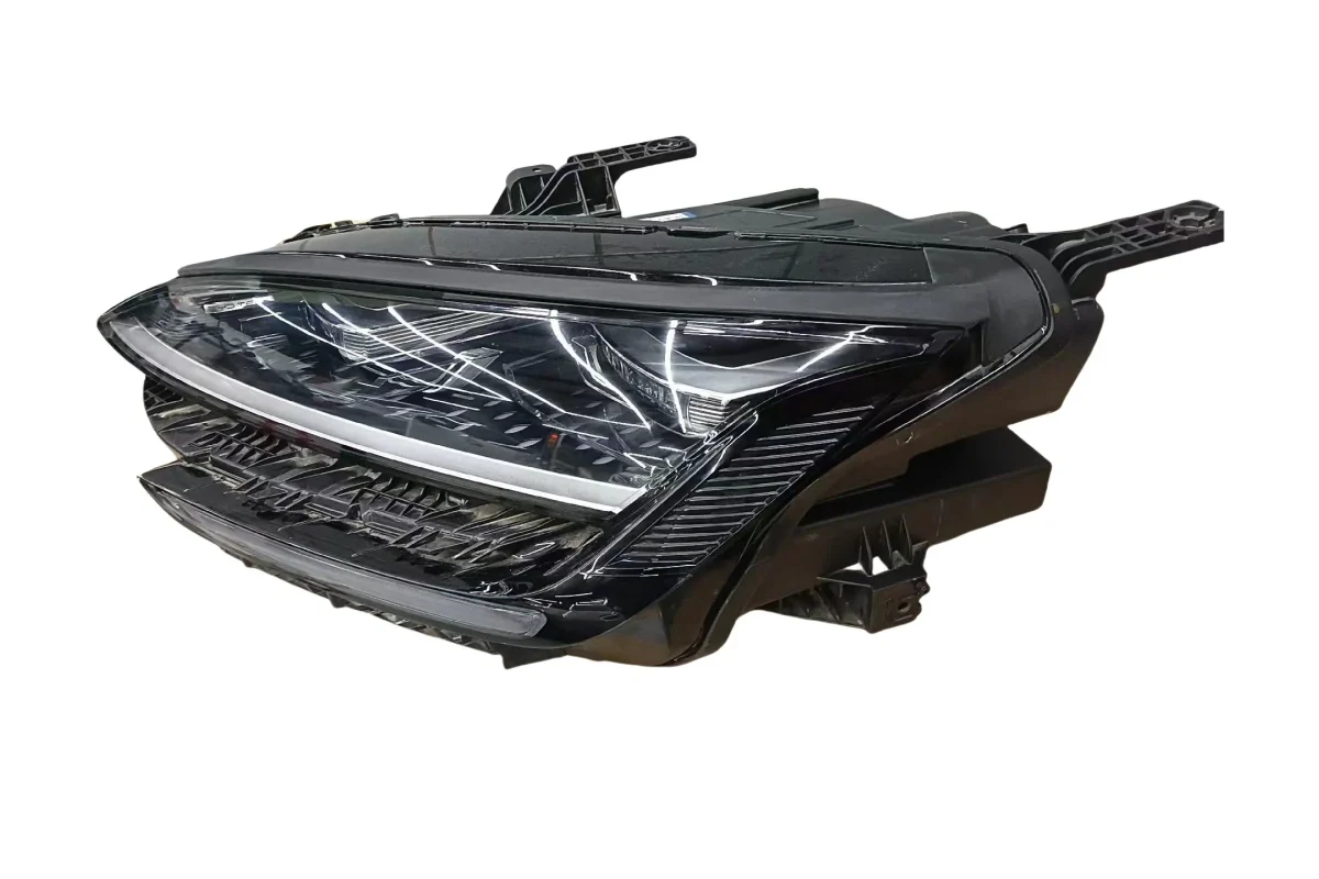 BYD Song Plus headlights assembly reference