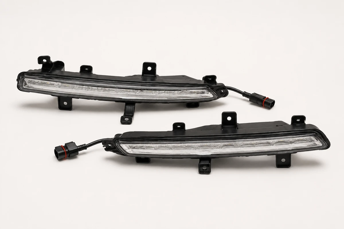 Hyundai Elantra daytime running lights identification image
