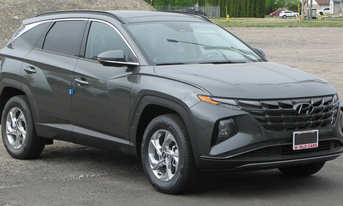 Hyundai Tucson vehicle reference